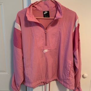 Woman Pink Nike Windbreaker Size Medium